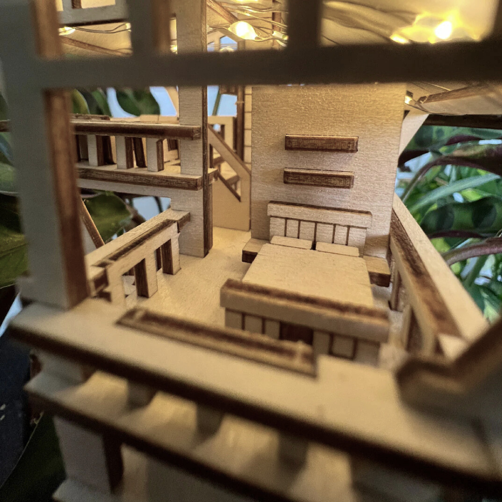 Load image into Gallery viewer, TINY TREEHOUSES DIY Model Kit - Tropical Lookout