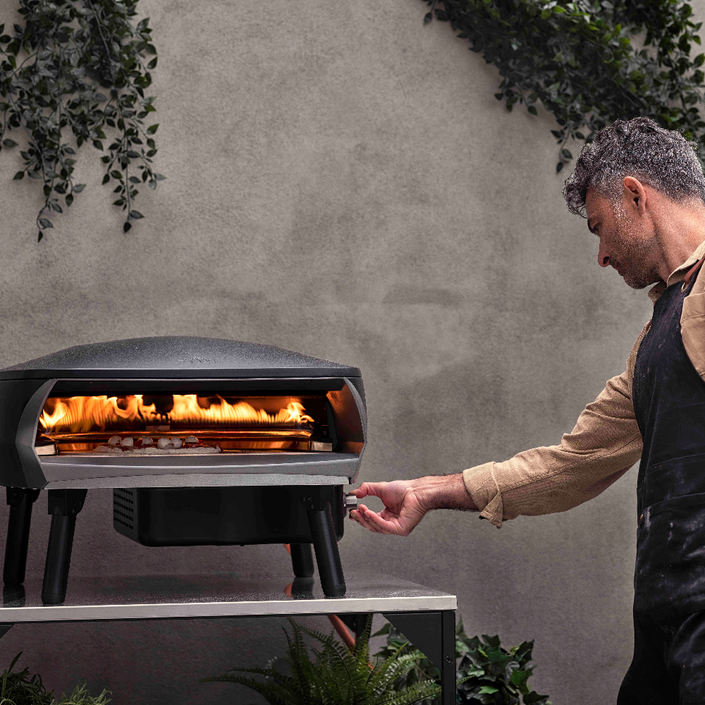 WITT Piccolo Rotante Gas Powered Pizza Oven w/ Rotating Stone 13" - Black