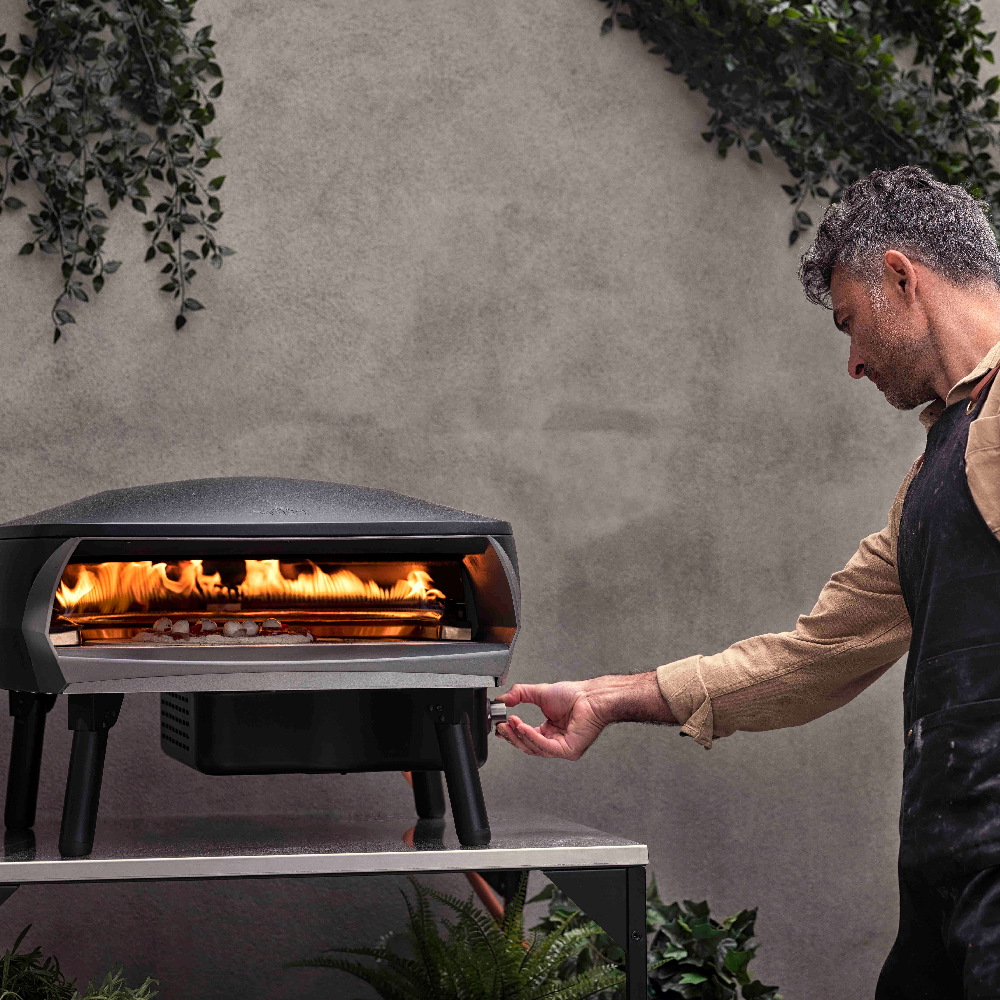 Load image into Gallery viewer, WITT Piccolo Rotante Gas Powered Pizza Oven w/ Rotating Stone 13&quot; - Black