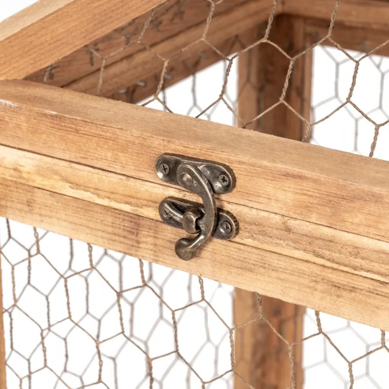 Load image into Gallery viewer, MARTHA&#39;S VINEYARD 30cm Wooden Cloche Natural S/2