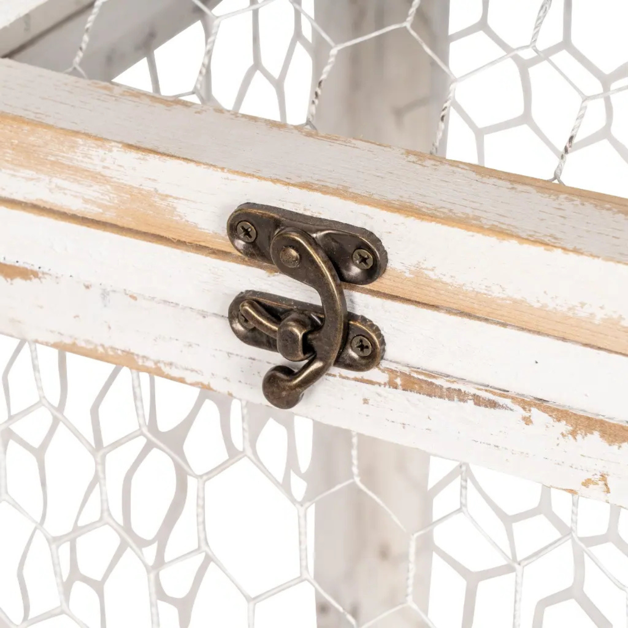 Load image into Gallery viewer, MARTHA&#39;S VINEYARD 30cm Wooden Cloche White Wash S/2