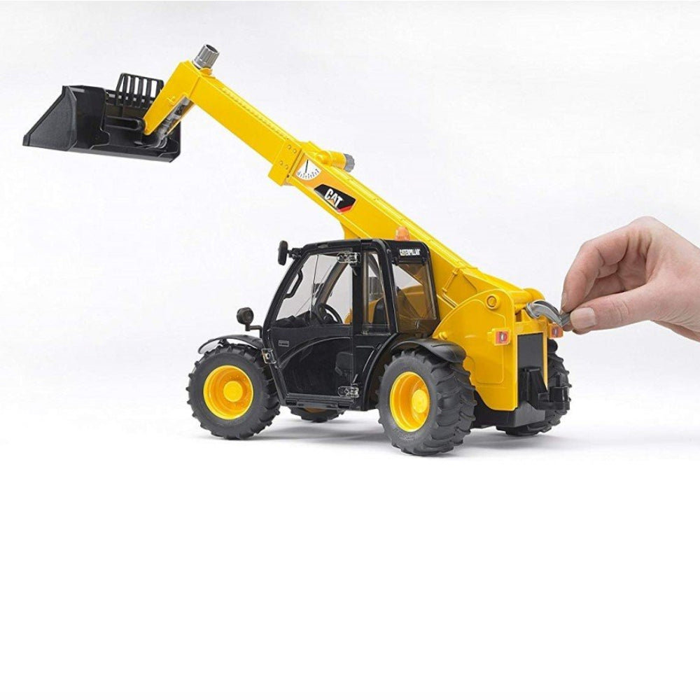 Load image into Gallery viewer, BRUDER 1:16 CATERPILLAR Telehandler