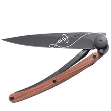 Load image into Gallery viewer, DEEJO KNIFE | Rosewood BLACK 37g - Anchor Half Opened