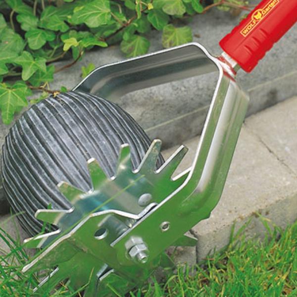 Load image into Gallery viewer, WOLF GARTEN Multi-change Lawn Edger - Star Wheel makes Edging easy