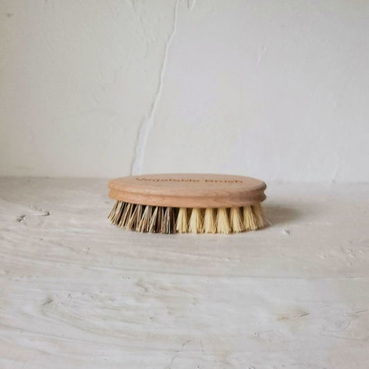 MARTHA'S VINEYARD Vegetable Brush