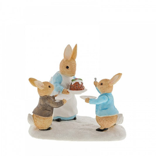 PETER RABBIT Beatrix Potter Winter - Mrs Rabbit With Christmas Pudding