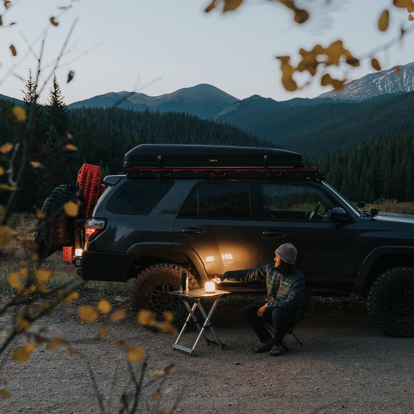 Load image into Gallery viewer, BIOLITE AlpenGlow 250 Lumen Multicolor USB Lantern