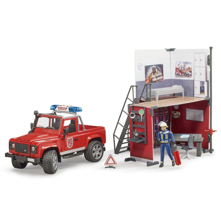 BRUDER 1:16 Bworld Toy Fire Station with Land Rover Defender + Fireman
