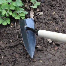 Load image into Gallery viewer, BURGON &amp; BALL Mighty Gardening Pick