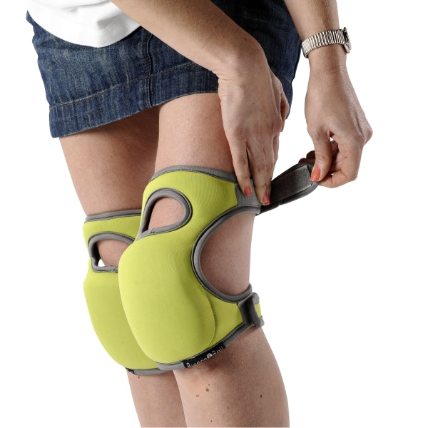 Load image into Gallery viewer, BURGON &amp; BALL Kneelo® Gardening Knee Pad - Pair - Cobalt **CLEARANCE**