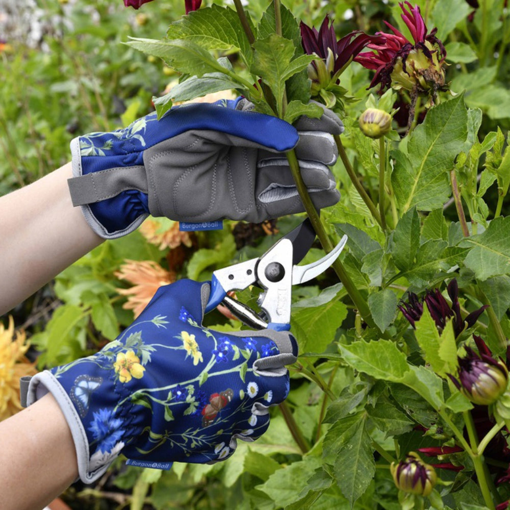 Load image into Gallery viewer, BURGON &amp; BALL British Meadow Pocket Pruner &amp; Holster