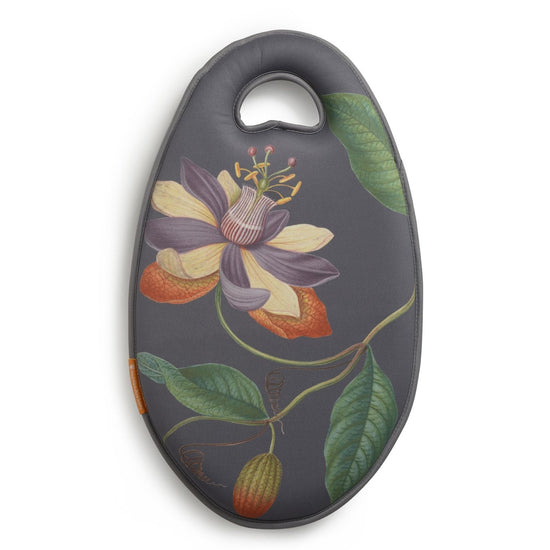 BURGON & BALL  |  Passiflora Kneelo Kneeler - Royal Horticultural Society