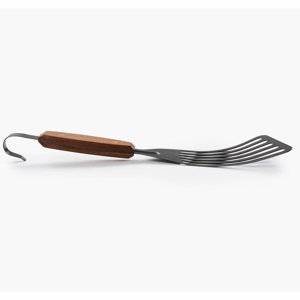 Load image into Gallery viewer, BAREBONES Cowboy Grill Fish Spatula