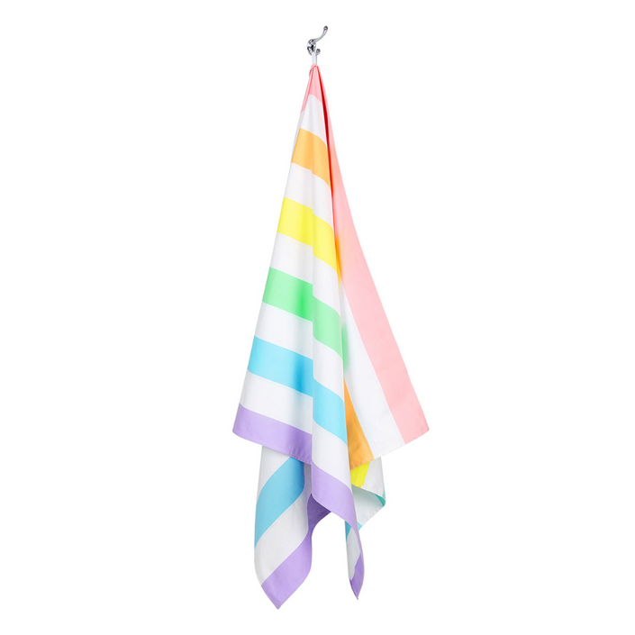 DOCK & BAY Quick-dry Beach Towel 100% Recycled Summer Collection - Unicorn Waves