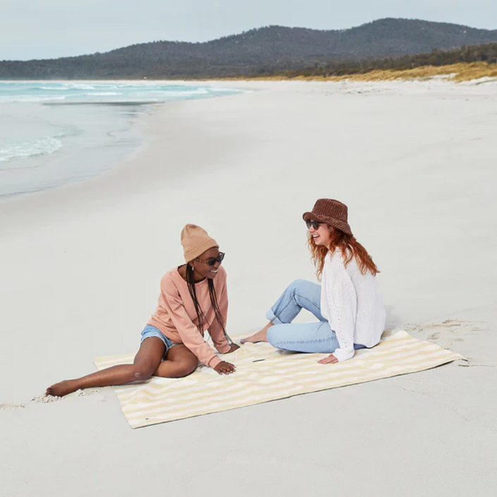DOCK & BAY 100% Recycled Extra Large Picnic Blanket - Bora Bora Beige