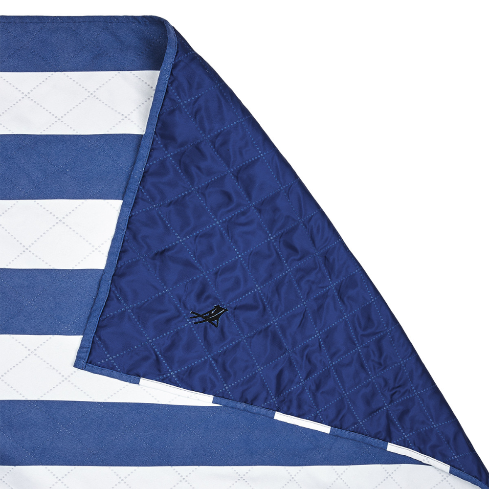 Load image into Gallery viewer, DOCK &amp; BAY 100% Recycled Large Picnic Blanket - Whitsunday Blue