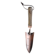 Load image into Gallery viewer, ESSCHERT DESIGN Copper Plated Hand Shovel