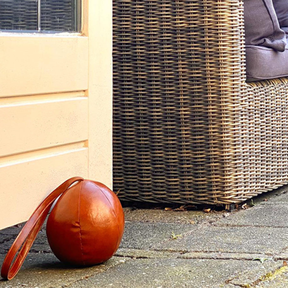 Load image into Gallery viewer, ESSCHERT DESIGN Door Stop - Ball