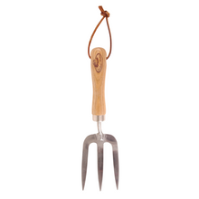 Load image into Gallery viewer, ESSCHERT DESIGN Stainless Steel Hand Fork