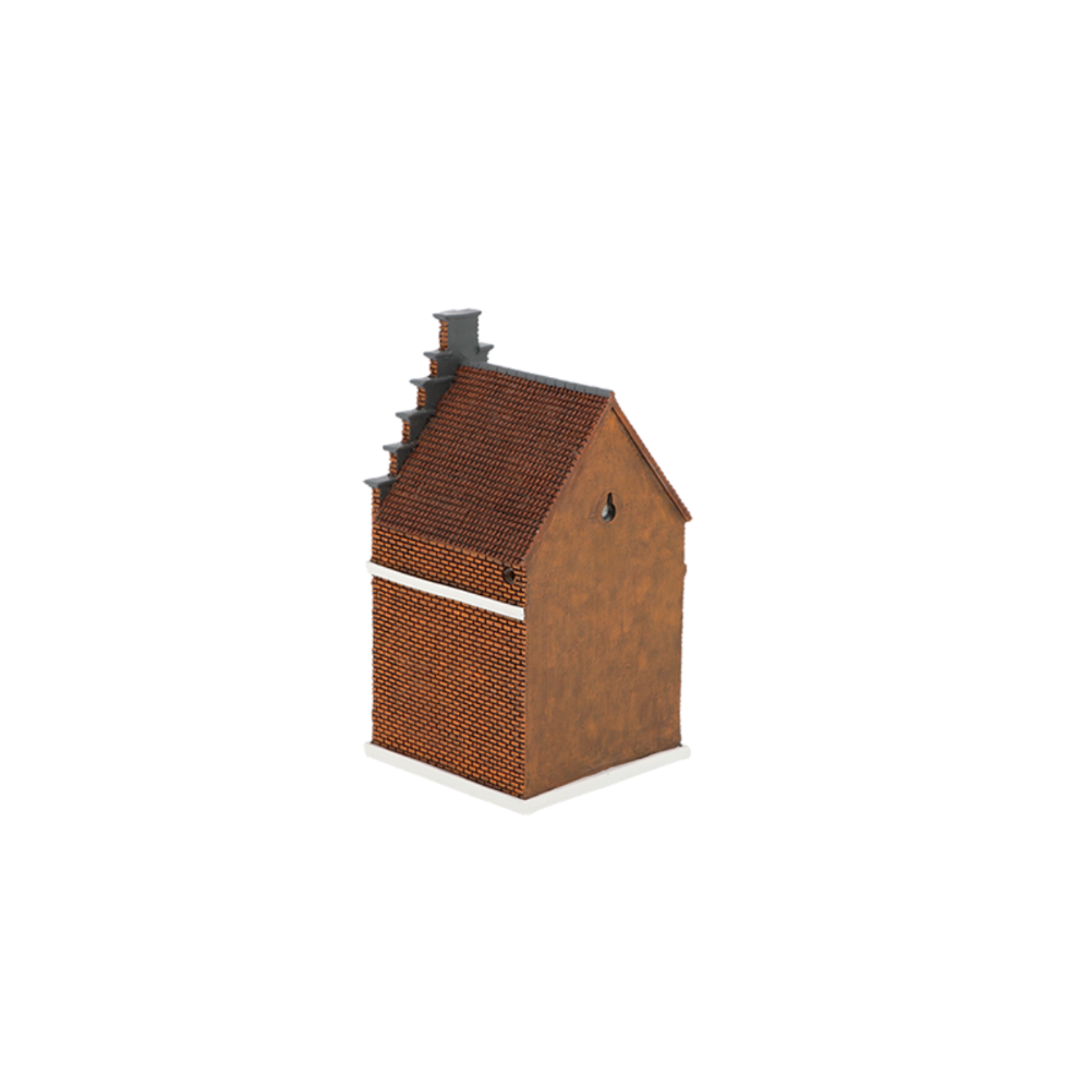 Load image into Gallery viewer, ESSCHERT DESIGN Canal Side House Nesting Box - Stepped Gable