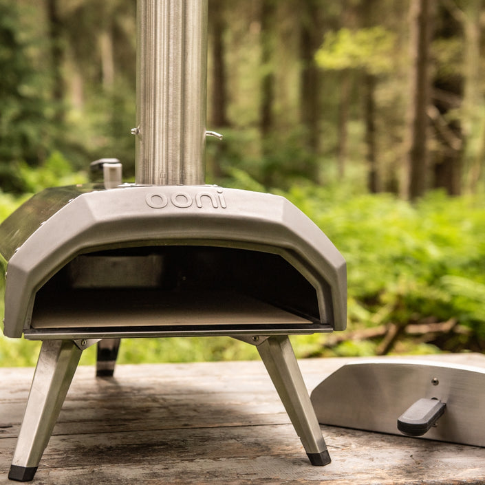 OONI Karu 12 Portable Wood and Charcoal Fired Outdoor Pizza Oven + Pizza Slicer & Peel **CLEARANCE**