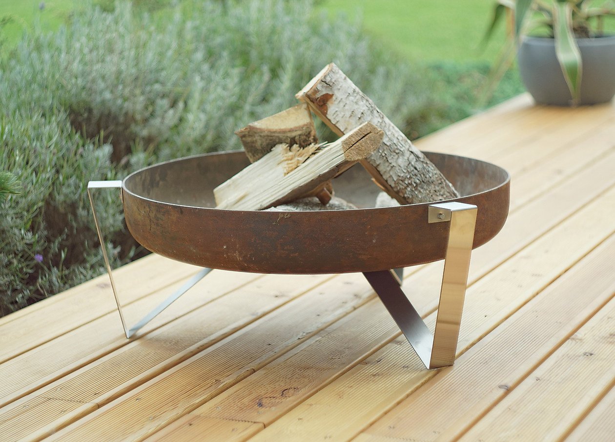 Load image into Gallery viewer, ALFRED RIESS Tashkooh Steel Fire Pit - Medium