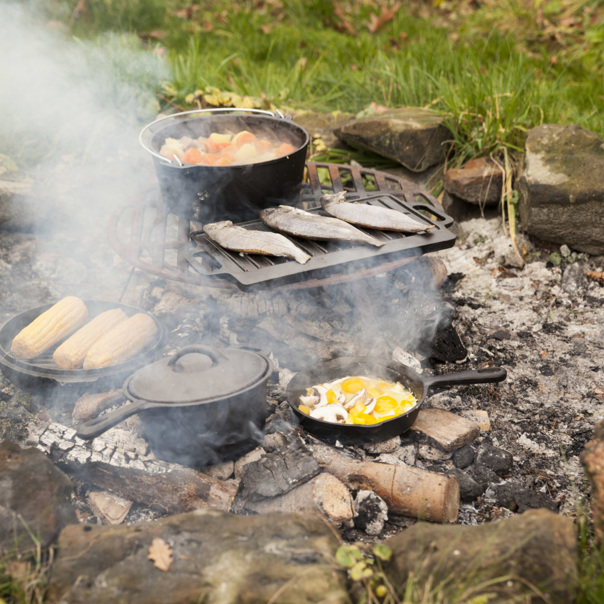 Load image into Gallery viewer, ESSCHERT DESIGN Dutch Oven Cooking Set 7 pcs