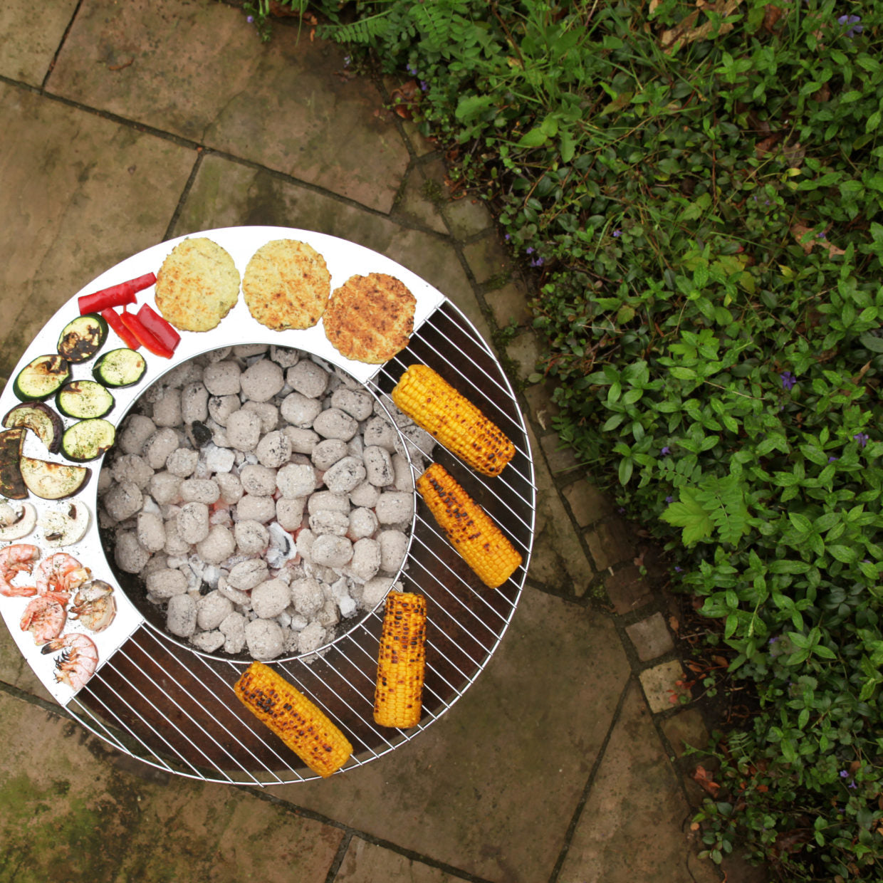 Load image into Gallery viewer, ESSCHERT DESIGN BBQ Grill / Griddle for Firebowl - Stainless Steel