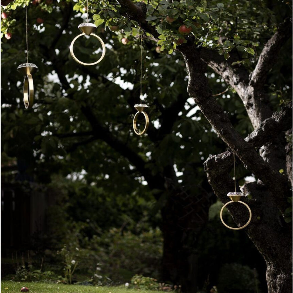 Load image into Gallery viewer, GARDEN GLORY Diamond Ring Bird Feeder