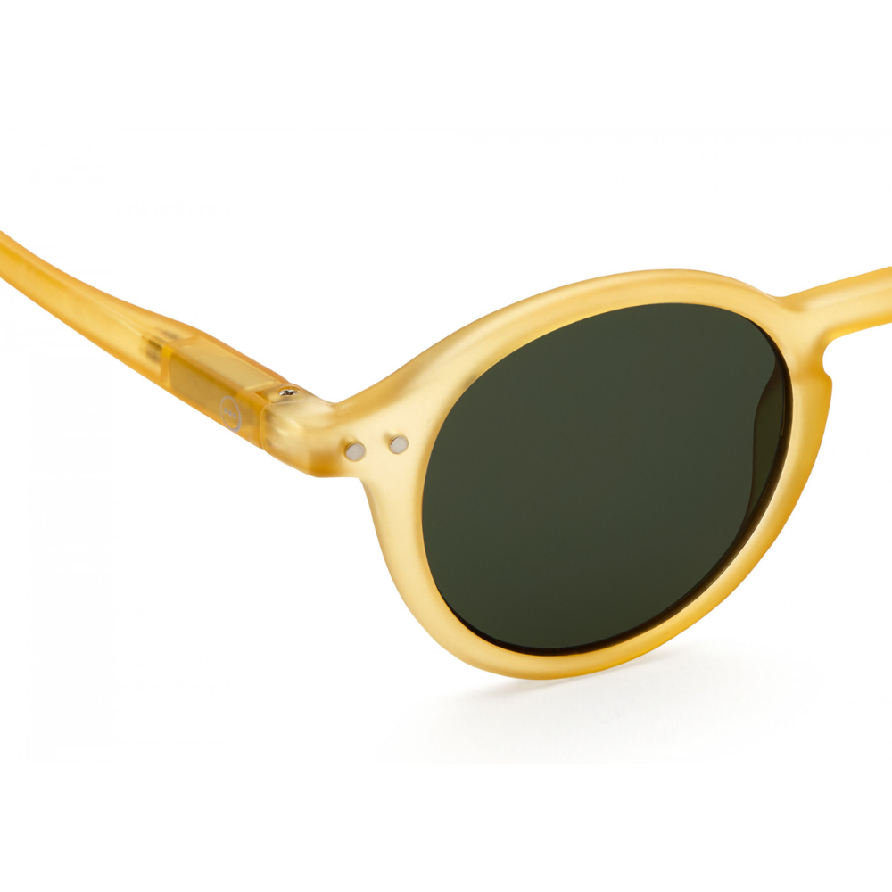 Load image into Gallery viewer, IZIPIZI PARIS Sun Junior - STYLE #D Sunglasses - Yellow Honey (5-10 YEARS)