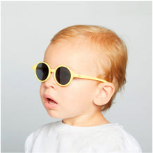 Load image into Gallery viewer, IZIPIZI PARIS Sun Baby Sunglasses - Lemonade (0-9 MONTHS)