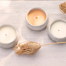 Load image into Gallery viewer, KAEMINGK Citronella Wax Candle - White