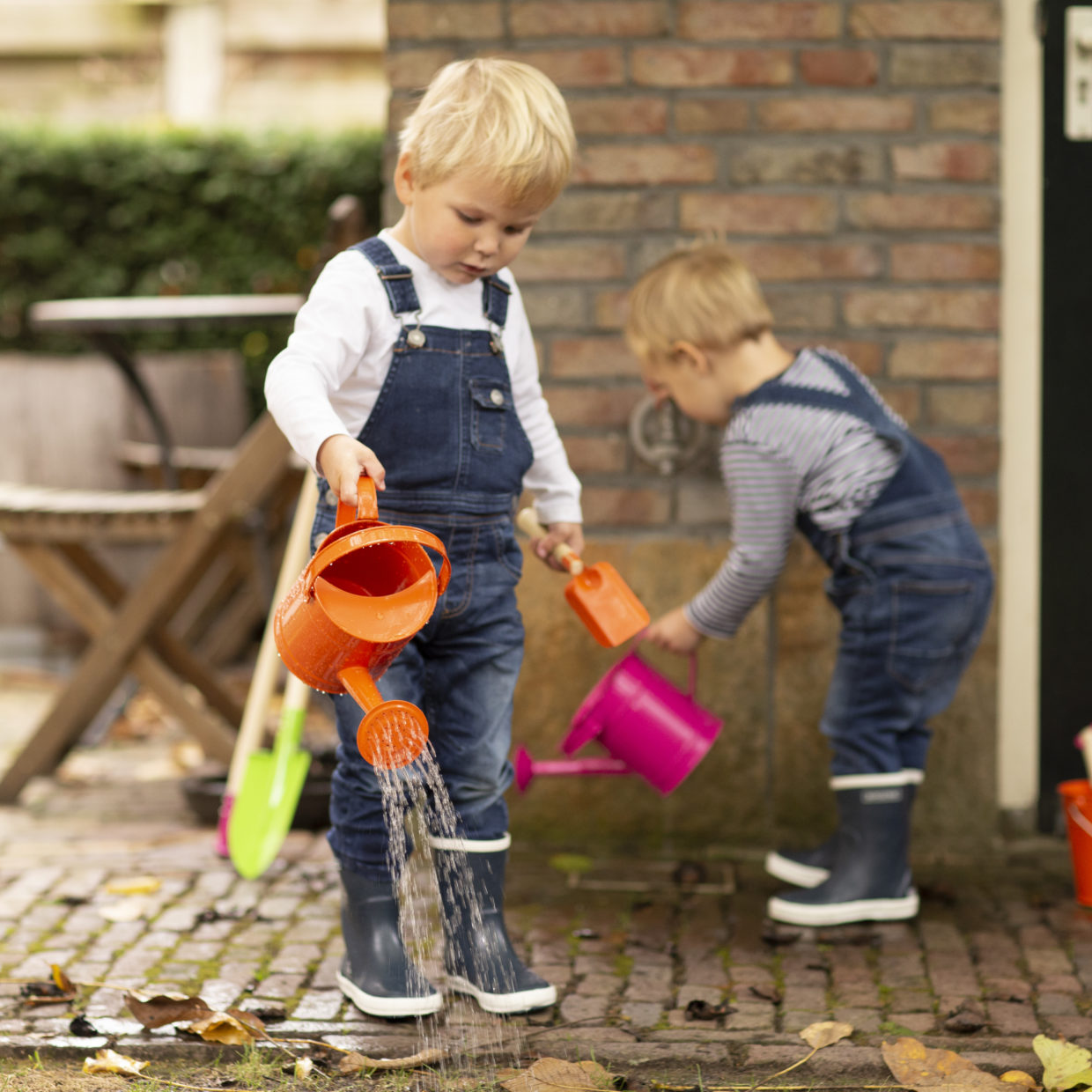 Load image into Gallery viewer, ESSCHERT DESIGN Children&#39;s Spade - Orange