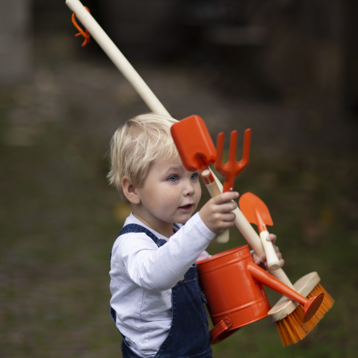 Load image into Gallery viewer, ESSCHERT DESIGN Children&#39;s Toolbelt with Tools - Mixed Colours