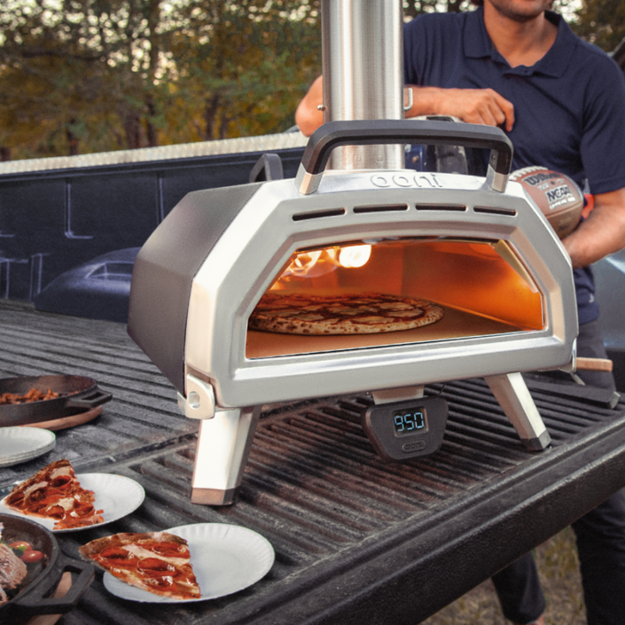 OONI Karu 16 Portable Wood Multi-Fuel Outdoor Pizza Oven Starter Kit