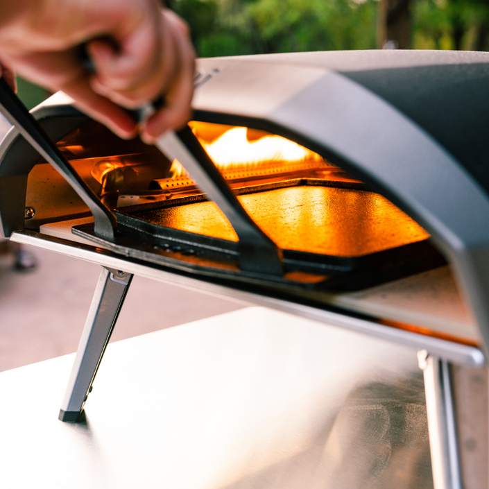 OONI Koda 16 Portable Gas Fired Outdoor Pizza Oven Peel Bundle