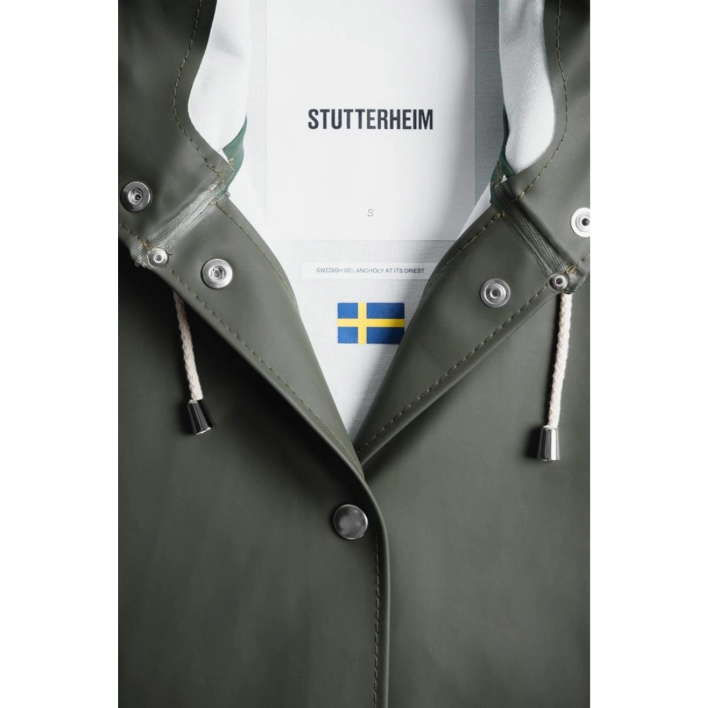 Load image into Gallery viewer, STUTTERHEIM Mosebacke Raincoat - Green