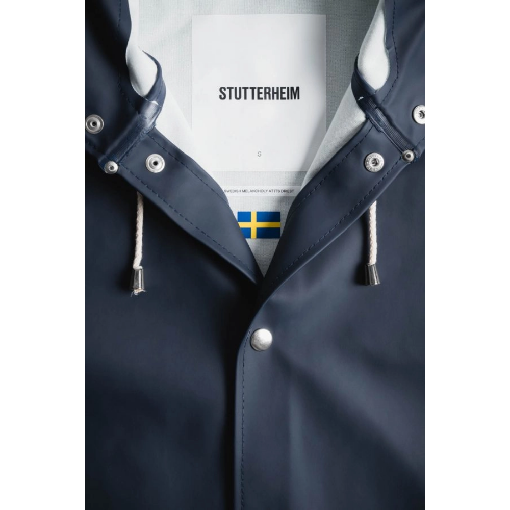 Load image into Gallery viewer, STUTTERHEIM Stockholm Raincoat - Navy