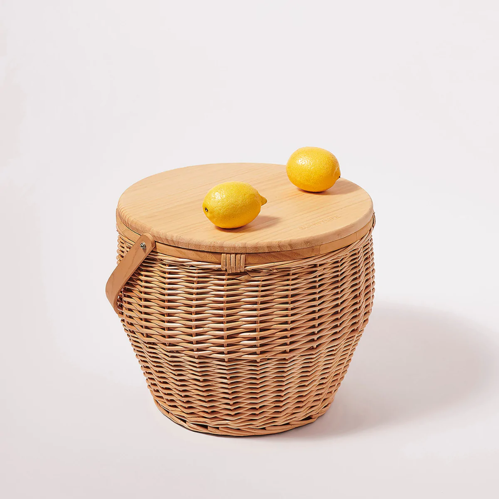 SUNNYLIFE Round Picnic Cooler Basket - Natural