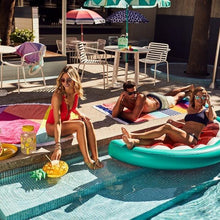 Load image into Gallery viewer, SUNNYLIFE ROUND OFF Round Beach Towel - Hulule