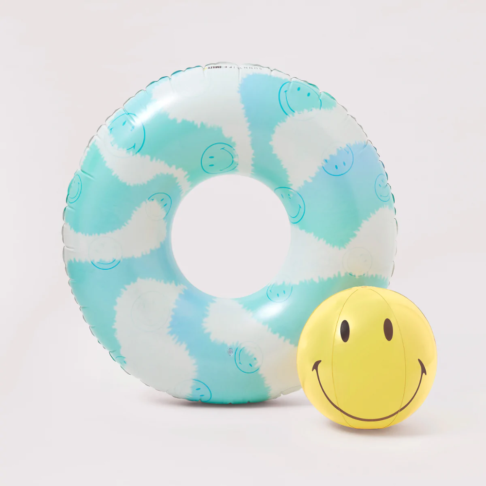 Load image into Gallery viewer, SUNNYLIFE Pool Ring &amp; Ball Set - Smiley