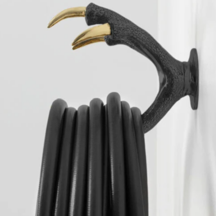 GARDEN GLORY Claw Wall Mount Hose Holder - Black - Brass