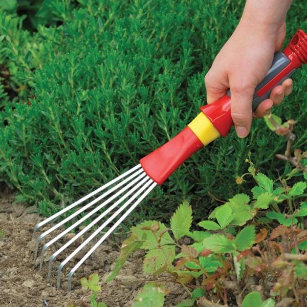 WOLF GARTEN | Small Garden Sweeper in use