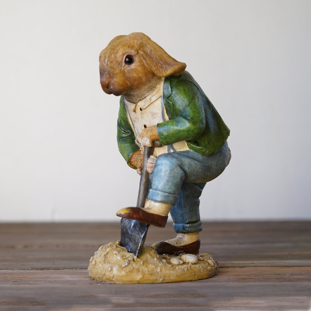 MARTHA'S VINEYARD Ornament Figurine - Digging Rabbit
