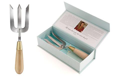 Load image into Gallery viewer, SOPHIE CONRAN Garden Hand Fork in Gift Box