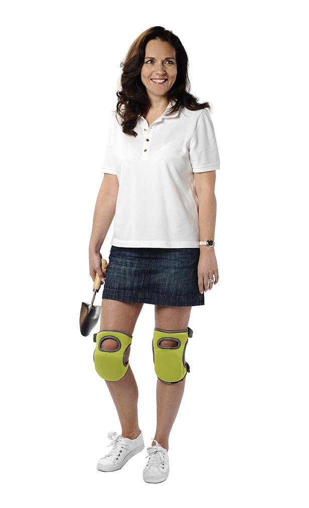 BURGON & BALL  |  Kneelo® Knee Pad - Eucalyptus in use