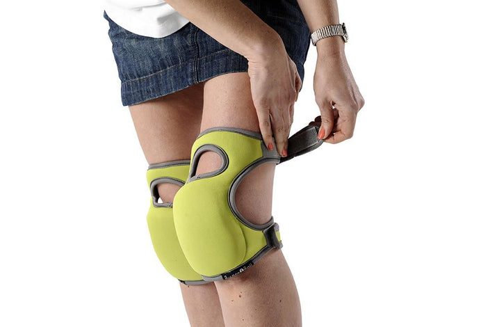 BURGON & BALL  |  Kneelo® Knee Pad - being strapped