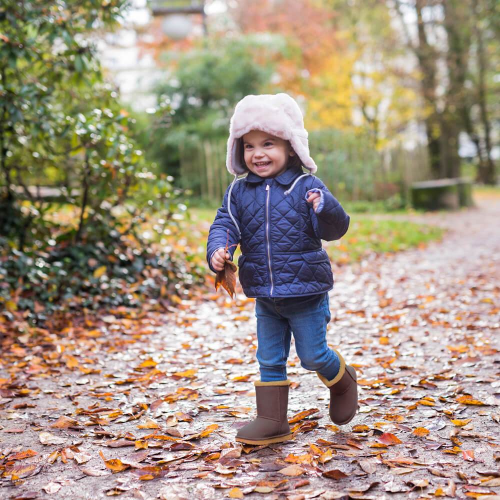 Load image into Gallery viewer, BLACKFOX Cheyenne Children&#39;s Waterproof Fur Lined Outdoor Gumboot - Brown