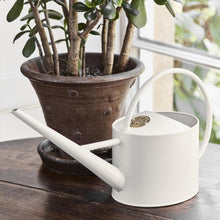 Load image into Gallery viewer, SOPHIE CONRAN Greenhouse &amp; Indoor Watering Can - Buttermilk Cream