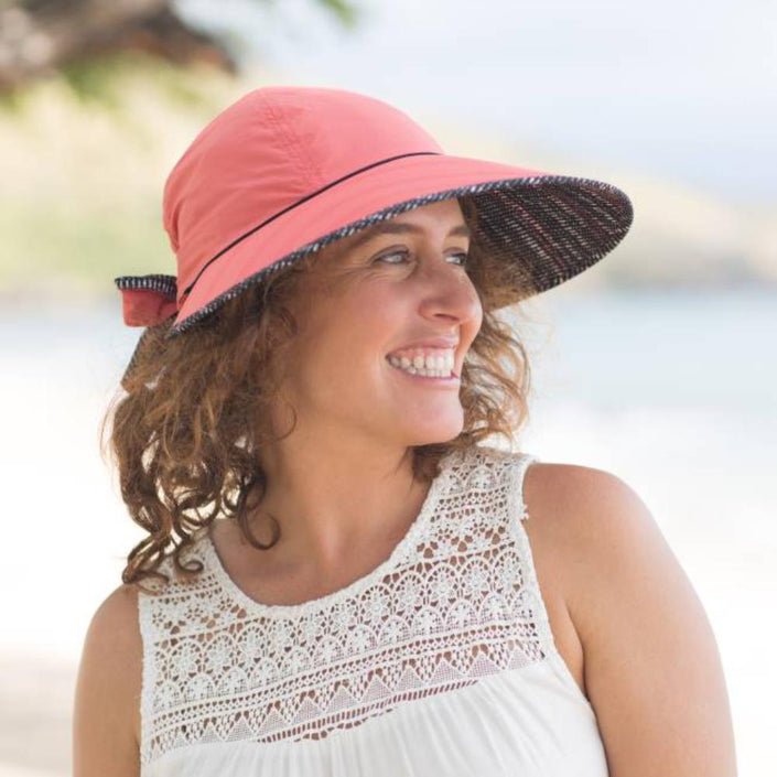 SUNDAY AFTERNOONS Sun Seeker Hat - Coral